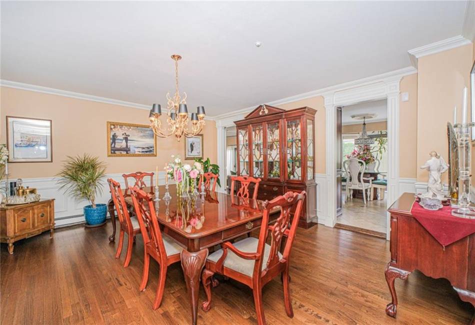34 Burton Avenue, Staten Island, New York 10309, 4 Bedrooms Bedrooms, ,3 BathroomsBathrooms,Residential,For Sale,Burton,492951