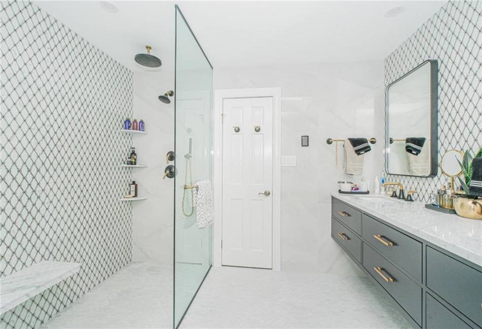 34 Burton Avenue, Staten Island, New York 10309, 4 Bedrooms Bedrooms, ,3 BathroomsBathrooms,Residential,For Sale,Burton,492951