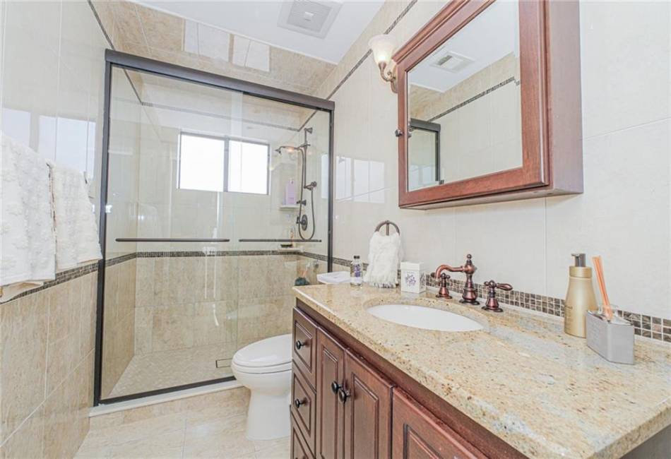 34 Burton Avenue, Staten Island, New York 10309, 4 Bedrooms Bedrooms, ,3 BathroomsBathrooms,Residential,For Sale,Burton,492951