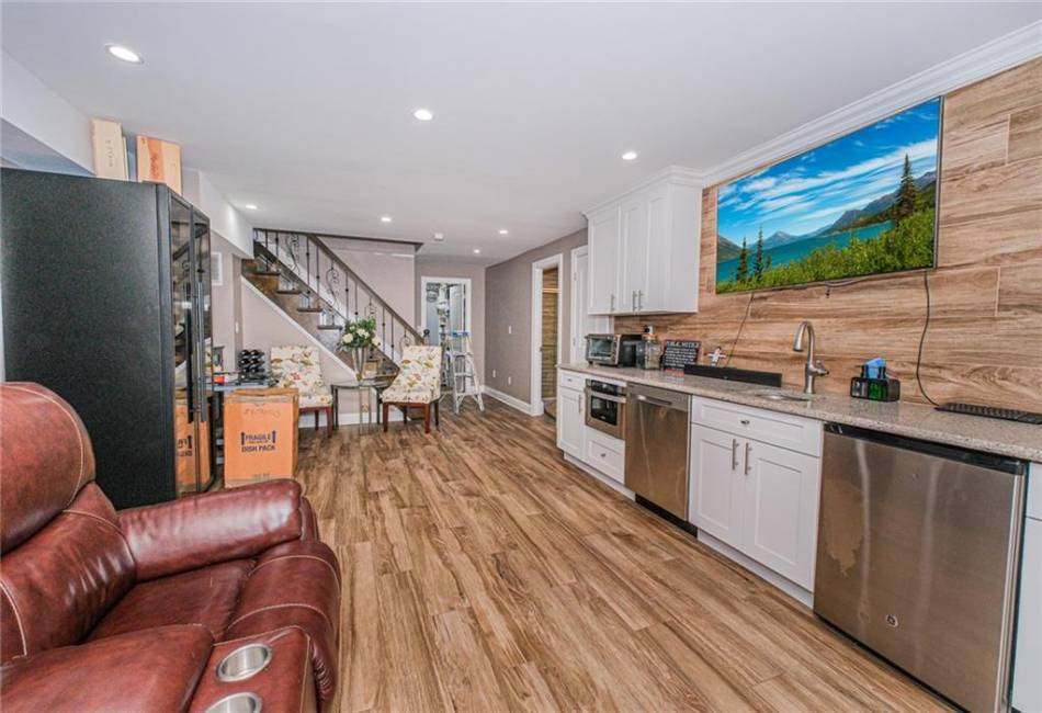 34 Burton Avenue, Staten Island, New York 10309, 4 Bedrooms Bedrooms, ,3 BathroomsBathrooms,Residential,For Sale,Burton,492951