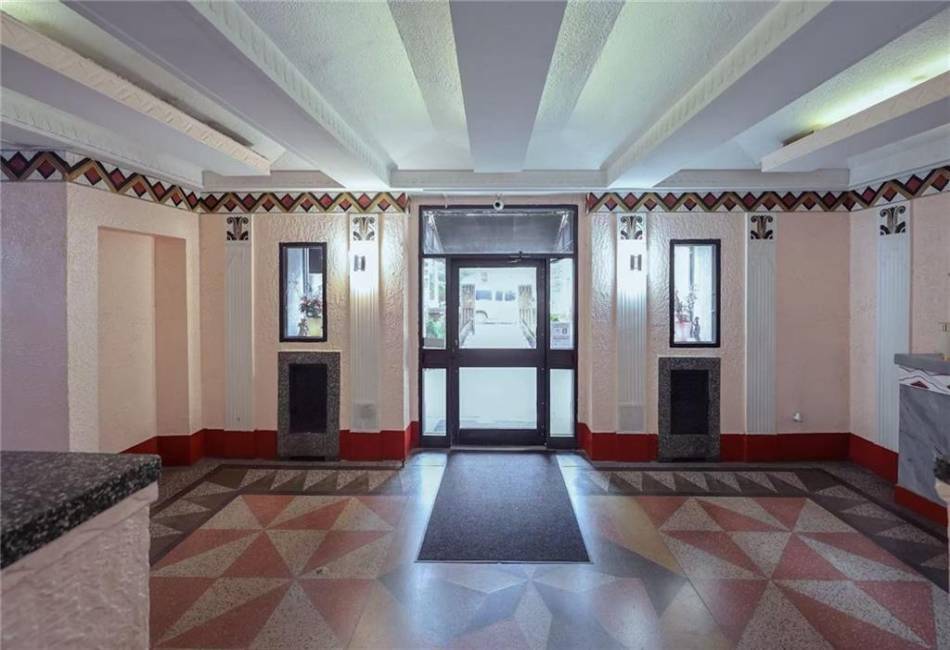 1543 1st Street, Brooklyn, New York 11204, 2 Bedrooms Bedrooms, ,1 BathroomBathrooms,Residential,For Sale,1st,492970
