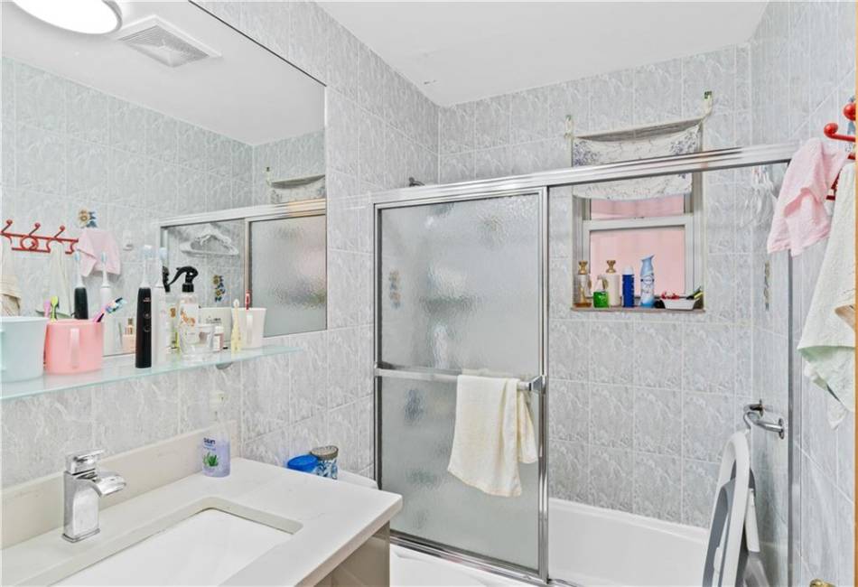 109 Bay 38th Street, Brooklyn, New York 11214, ,Residential,For Sale,Bay 38th,492815