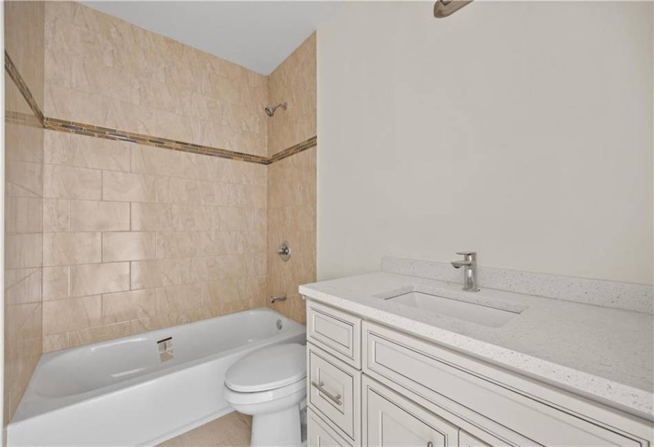 91 Robin Road, Staten Island, New York 10305, 4 Bedrooms Bedrooms, ,3 BathroomsBathrooms,Residential,For Sale,Robin,492644