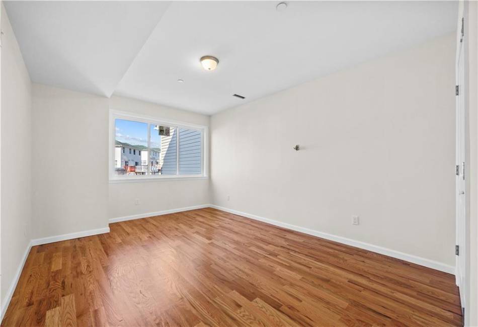 91 Robin Road, Staten Island, New York 10305, 4 Bedrooms Bedrooms, ,3 BathroomsBathrooms,Residential,For Sale,Robin,492644