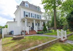 28 Trinity Place, Staten Island, New York 10310, 3 Bedrooms Bedrooms, ,1 BathroomBathrooms,Residential,For Sale,Trinity,492966