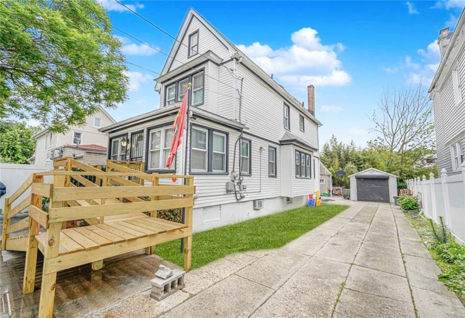 145-37 179th Street, Jamaica, New York 11434, 4 Bedrooms Bedrooms, ,3 BathroomsBathrooms,Residential,For Sale,179th,492780