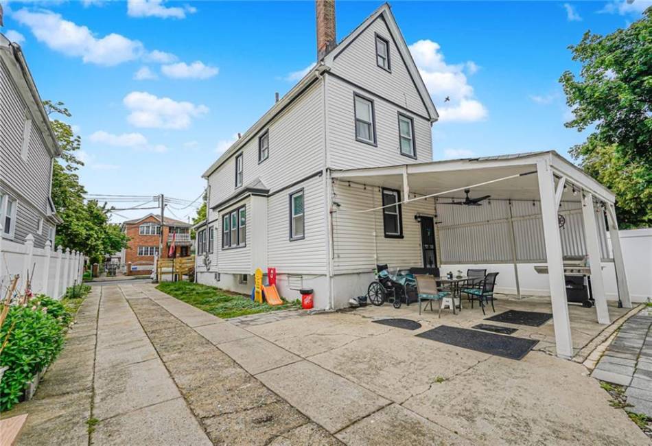 145-37 179th Street, Jamaica, New York 11434, 4 Bedrooms Bedrooms, ,3 BathroomsBathrooms,Residential,For Sale,179th,492780