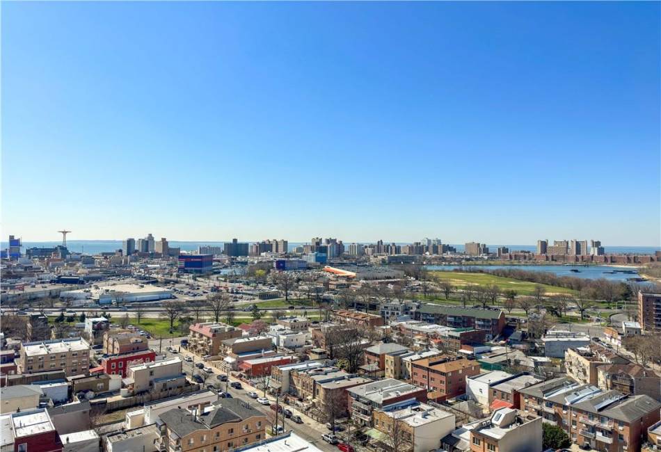 2475 16th Street, Brooklyn, New York 11214, 3 Bedrooms Bedrooms, ,1.5 BathroomsBathrooms,Residential,For Sale,16th,492974