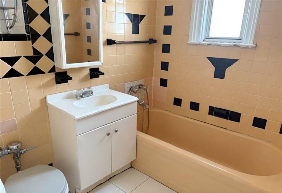 2315 17th Street, Brooklyn, New York 11229, 3 Bedrooms Bedrooms, ,2 BathroomsBathrooms,Residential,For Sale,17th,492990