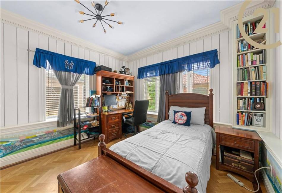 2723 Avenue P, Brooklyn, New York 11229, 9 Bedrooms Bedrooms, ,5.6 BathroomsBathrooms,Residential,For Sale,Avenue P,492991