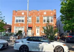 1685 East 2nd St Street, Brooklyn, New York 11223, ,4 BathroomsBathrooms,Residential,For Sale,East 2nd St,493003