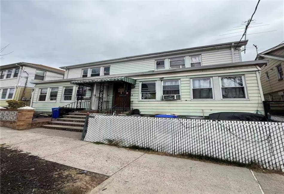 4131 95th Street, Flushing, New York 11373, 7 Bedrooms Bedrooms, ,3 BathroomsBathrooms,Residential,For Sale,95th,493007