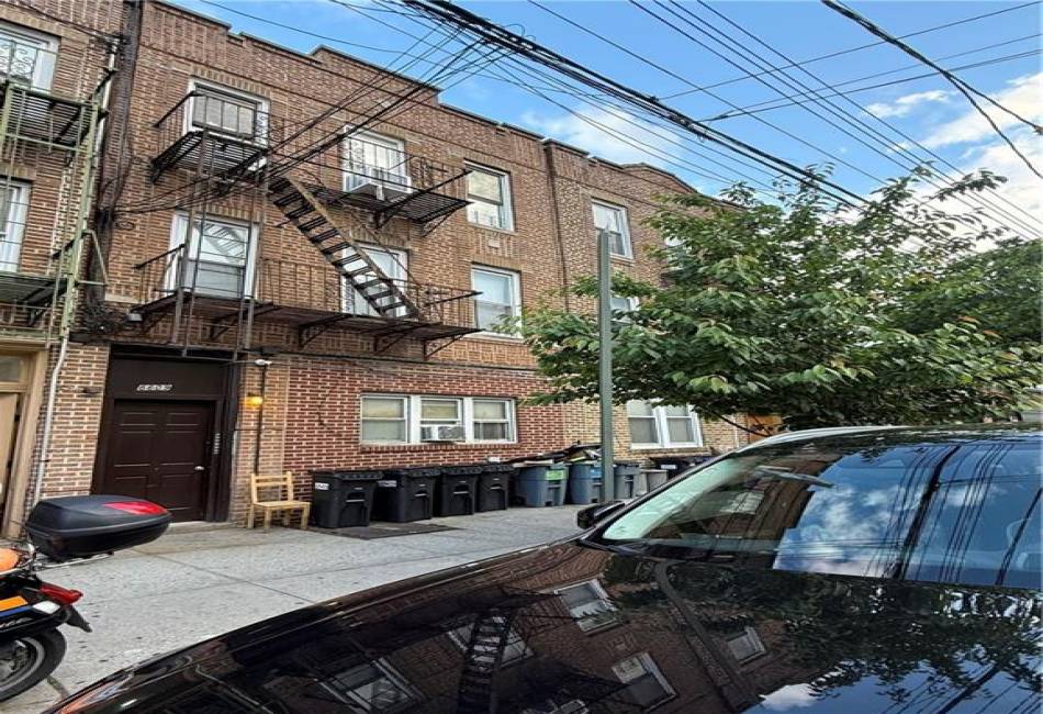 6609 13th Avenue, Brooklyn, New York 11219, 11 Bedrooms Bedrooms, ,Residential,For Sale,13th,493008